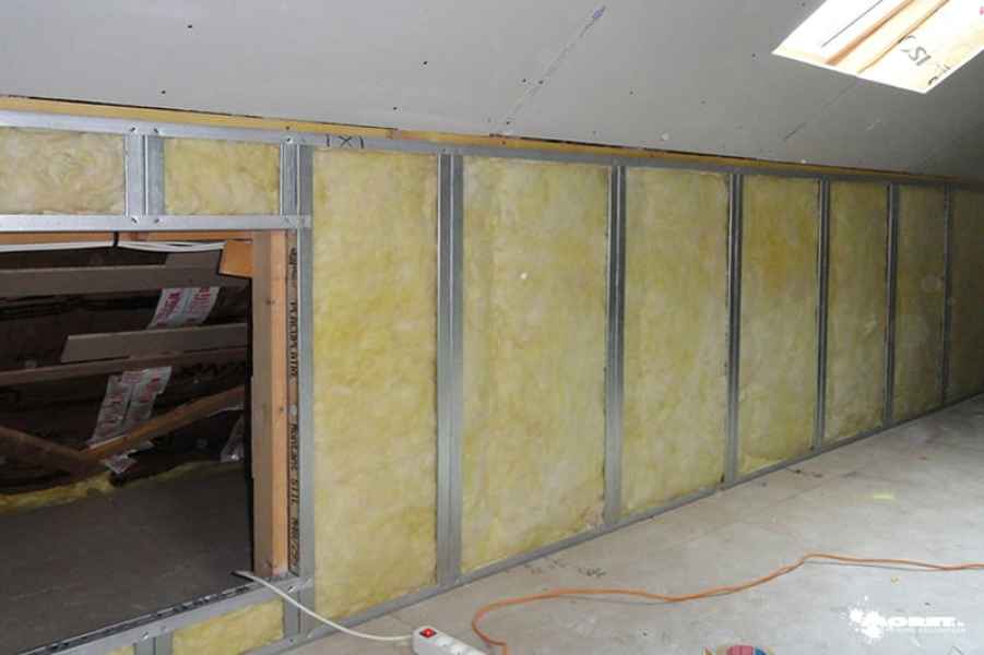 montage cloison isolation comble artisant decorateur moret